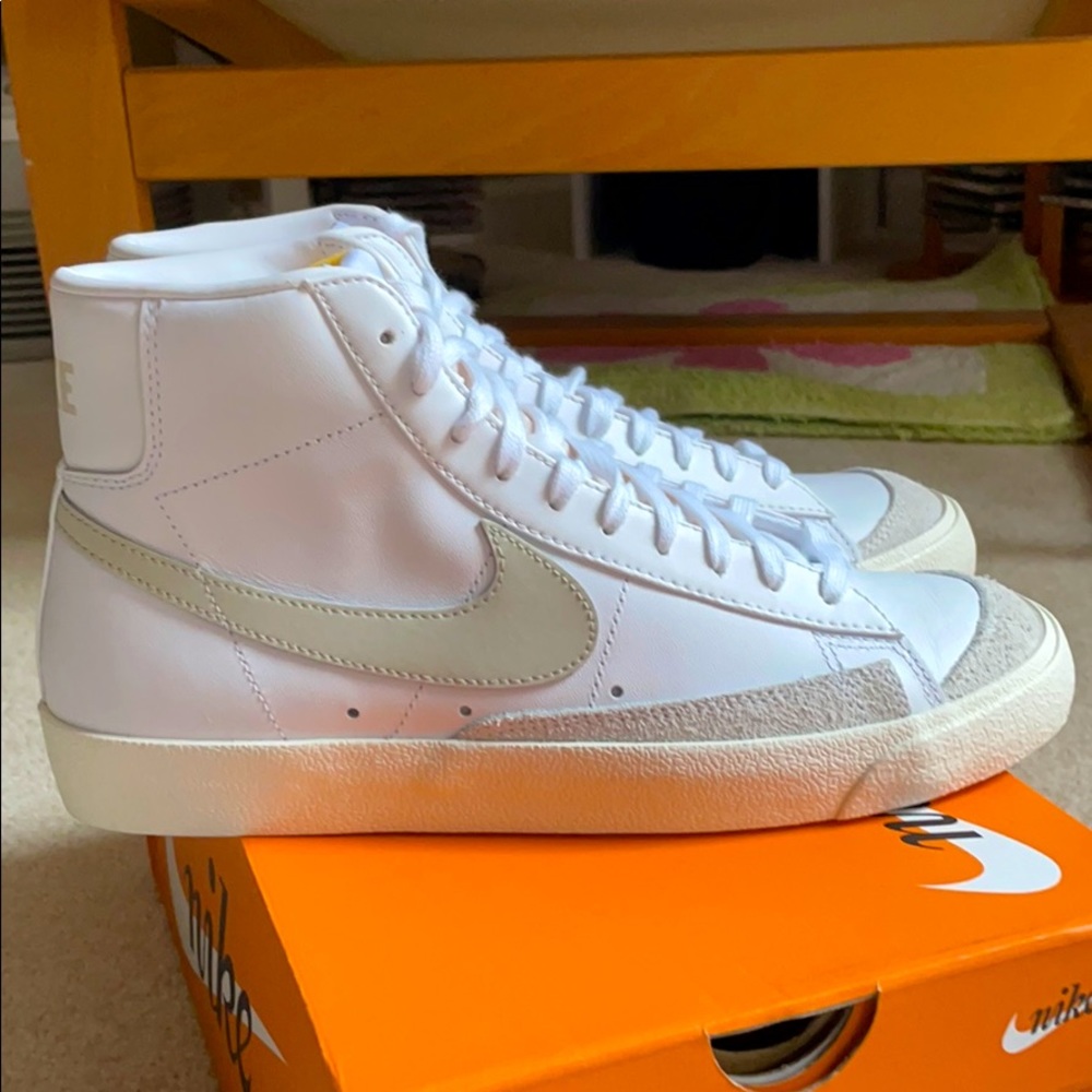 Nike Blazer Mid ‘77 Vintage SZ 9.5
